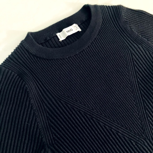 SOLD- Ribbed Black Top - Picture 2 of 4